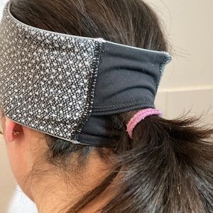 Lululemon Reversible Reflective Headband
